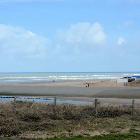 Modern Holiday Home In Katwijk Aan Zee Near Beach 펜션 *