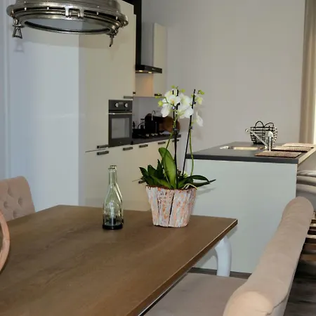 펜션 Modern Holiday Home In Katwijk Aan Zee Near Beach 카트베이크안제이